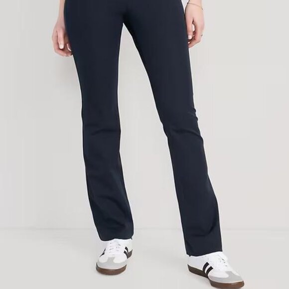 NWT Old Navy High-Waisted Pixie Flare Pants - Picture 3 of 12